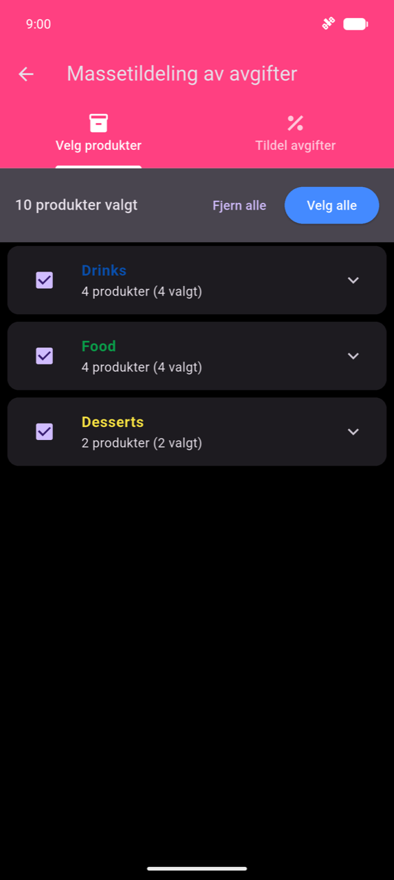 Massetildeling av avgifter, Velg produkter-fane: banner som viser 10 valgte produkter med en Velg alle-knapp; tre sammenlagte kategorirader — Drinks (4 av 4 valgt), Food (4 av 4), Desserts (2 av 2) — alle avmerket